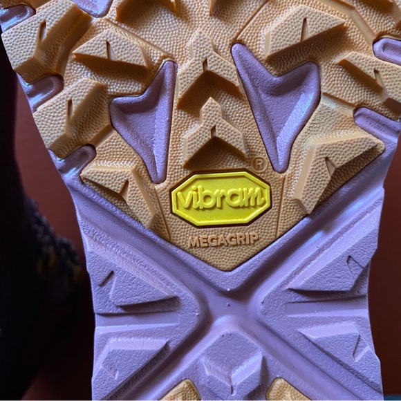 HOKA Trail Code GORE-TEX® Hot Sauce/Earthenware NEW Size Women’s 7.5 B - Picture 9 of 15